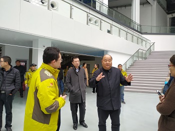 省国资委领导带队考察扬州南部体育公园